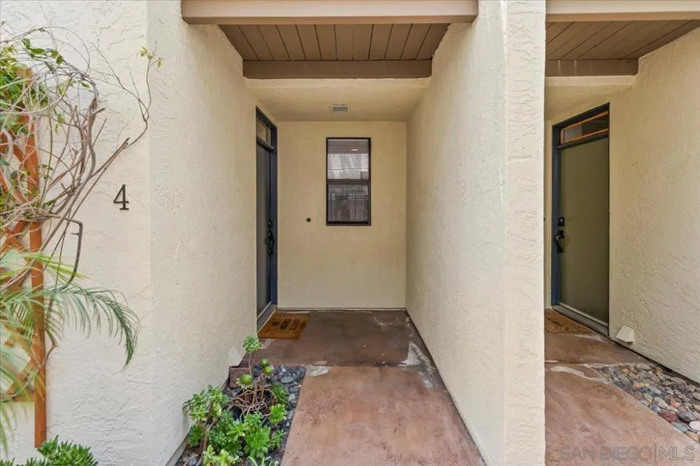 4046 Iowa St #4 San Diego, CA 92104