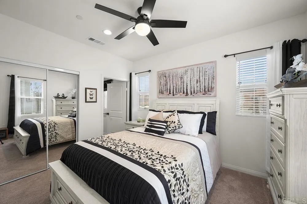 8654 Amherst Santee, CA 92071