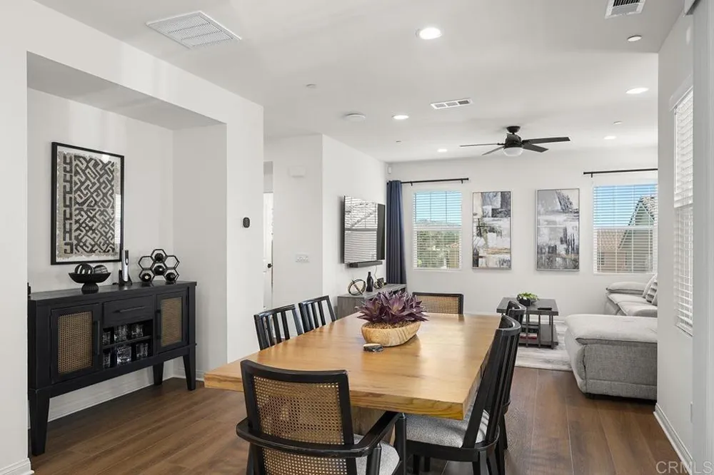 8654 Amherst Santee, CA 92071
