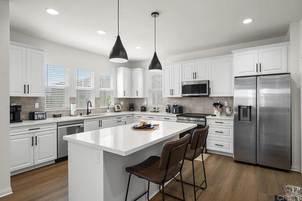 8654 Amherst Santee, CA 92071