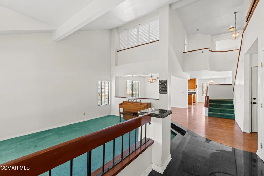 24154 Mentry Drive Newhall, CA 91321