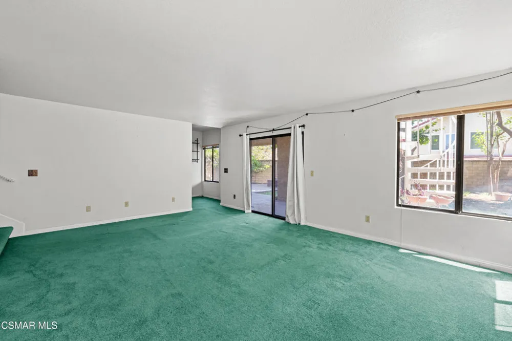 24154 Mentry Drive Newhall, CA 91321