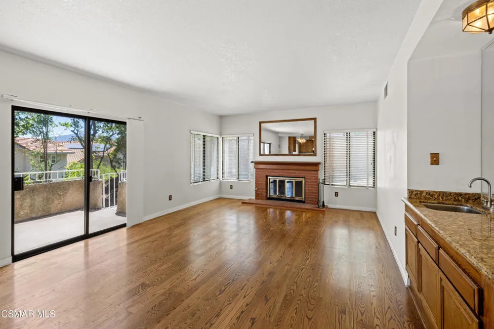 24154 Mentry Drive Newhall, CA 91321