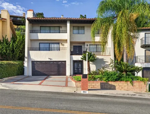 1350 E Tujunga