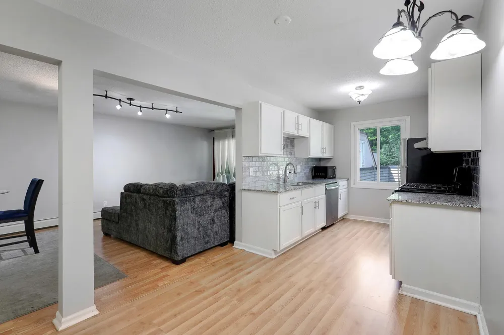 10840 Rockford Road #212 Plymouth, MN 55442