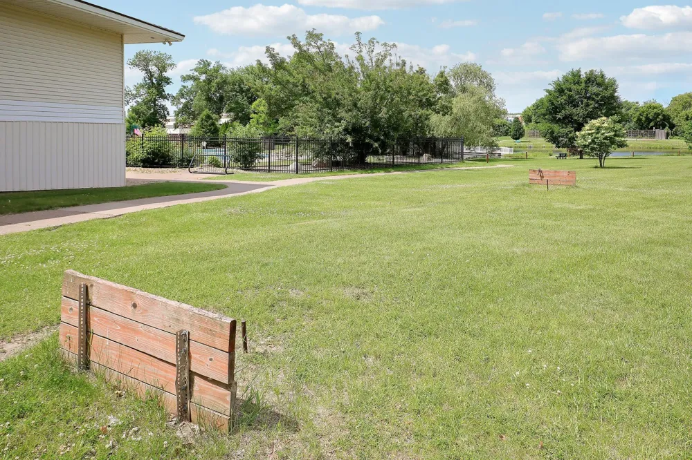 10840 Rockford Road #212 Plymouth, MN 55442