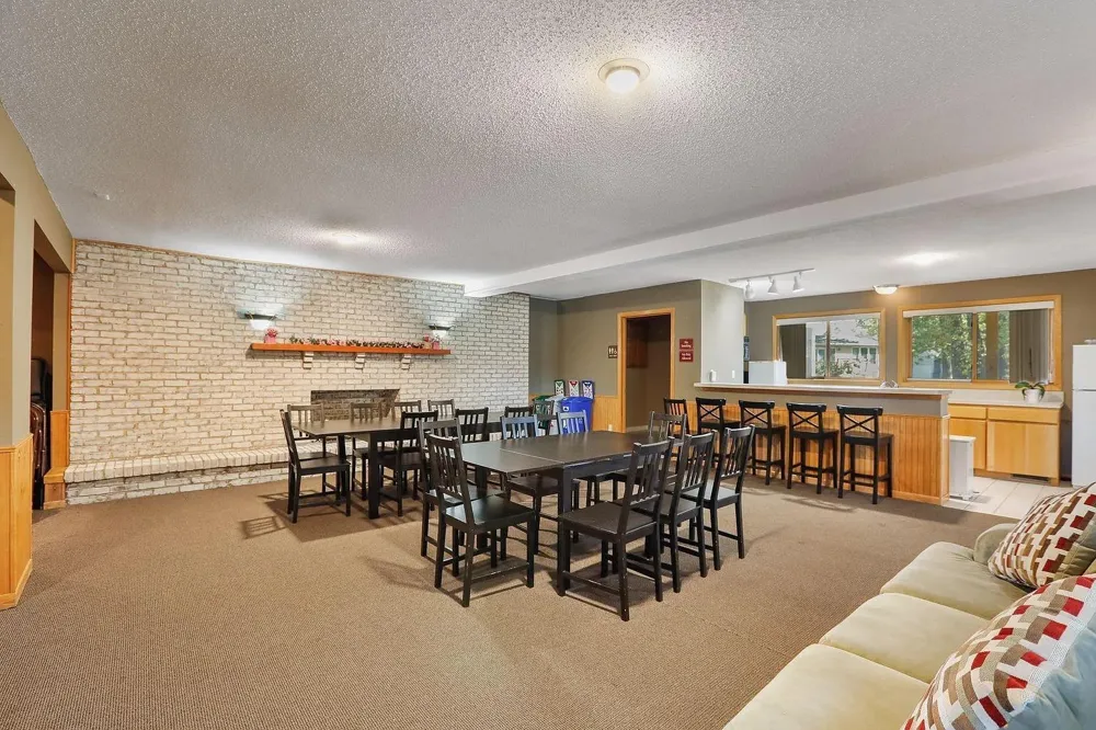 10840 Rockford Road #212 Plymouth, MN 55442