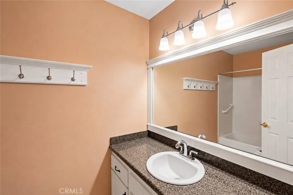 27535 Lakeview #49 Helendale, CA 92342