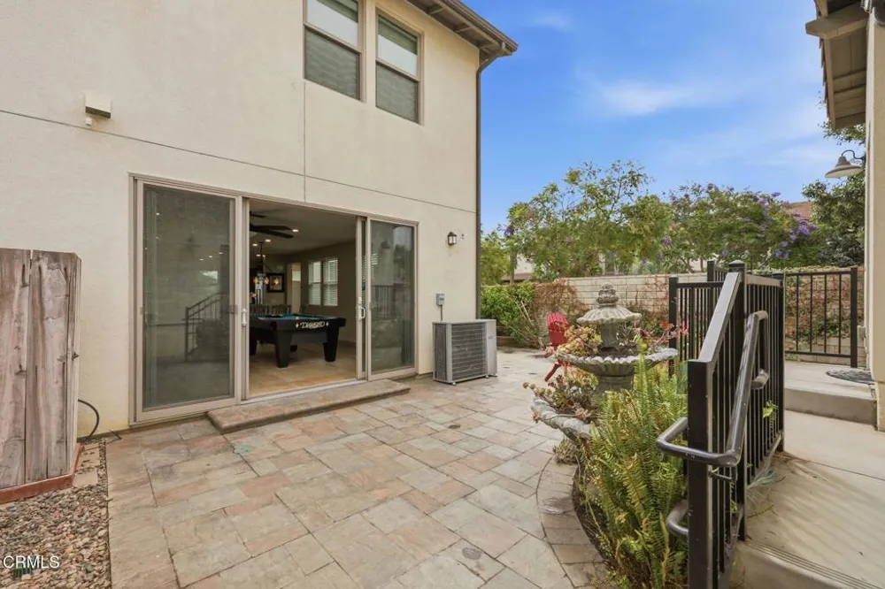 283 Los Altos Walk Ventura, CA 93004