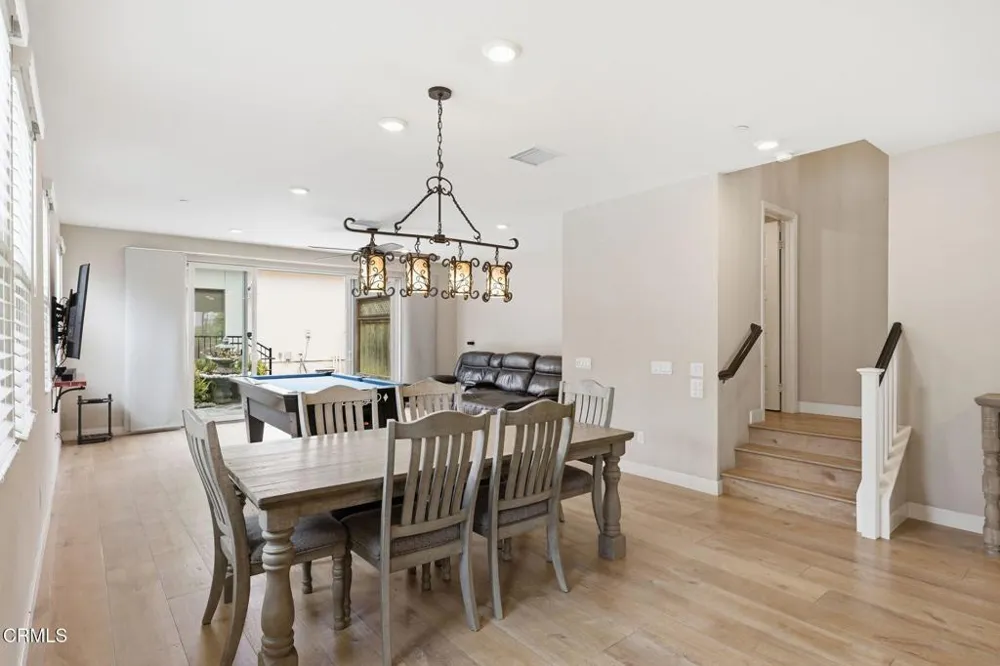 283 Los Altos Walk Ventura, CA 93004