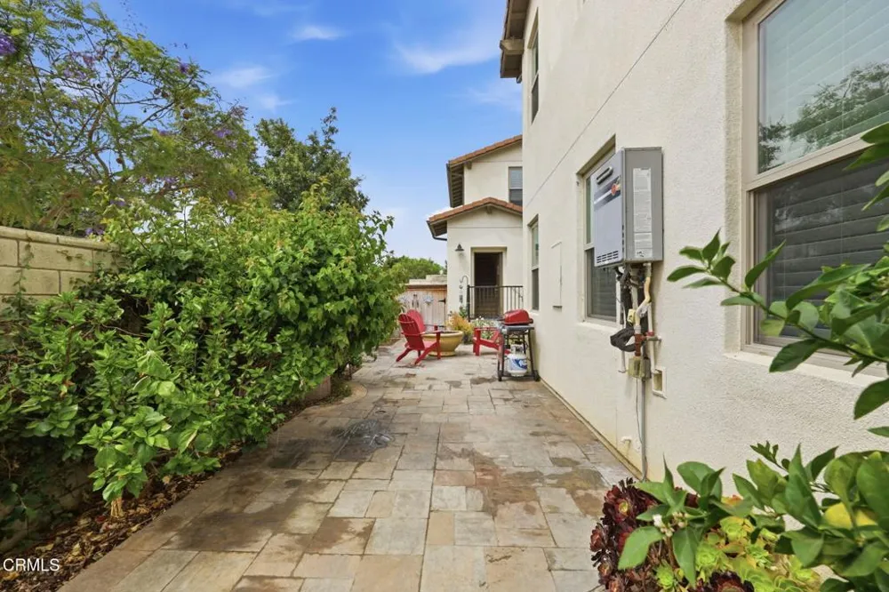 283 Los Altos Walk Ventura, CA 93004