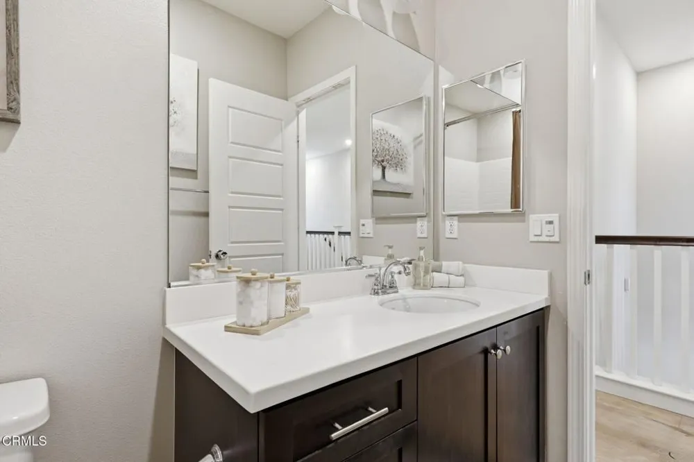 283 Los Altos Walk Ventura, CA 93004