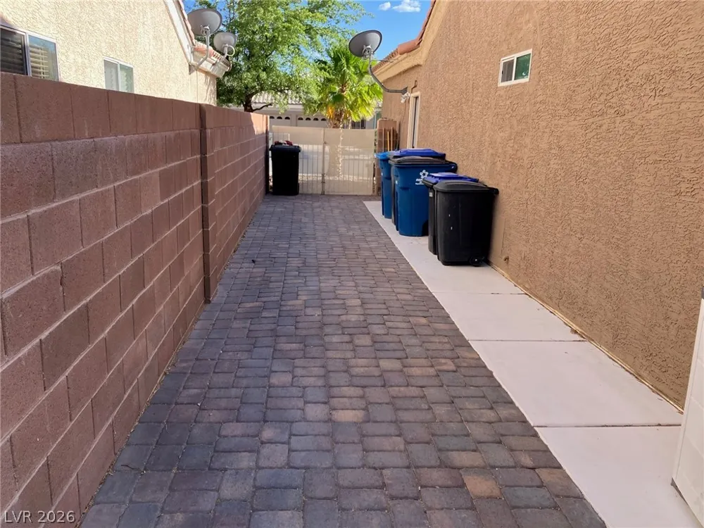 2490 Hoopes Avenue Henderson, NV 89052