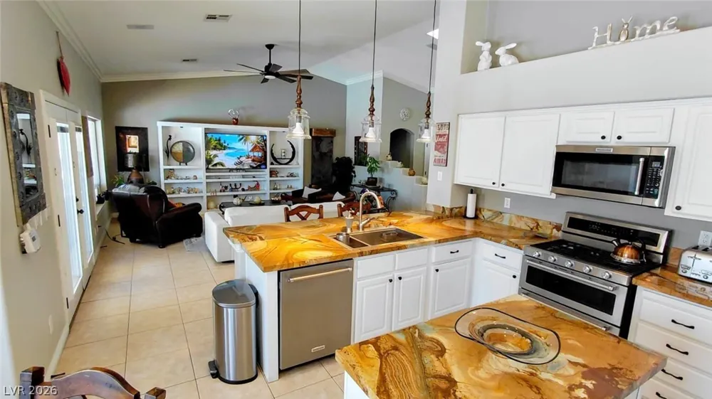 2490 Hoopes Avenue Henderson, NV 89052