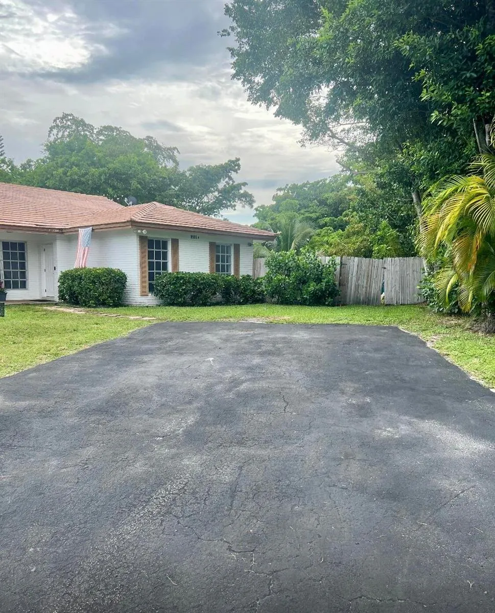 8586 NW 23rd Manor #W Coral Springs, FL 33065