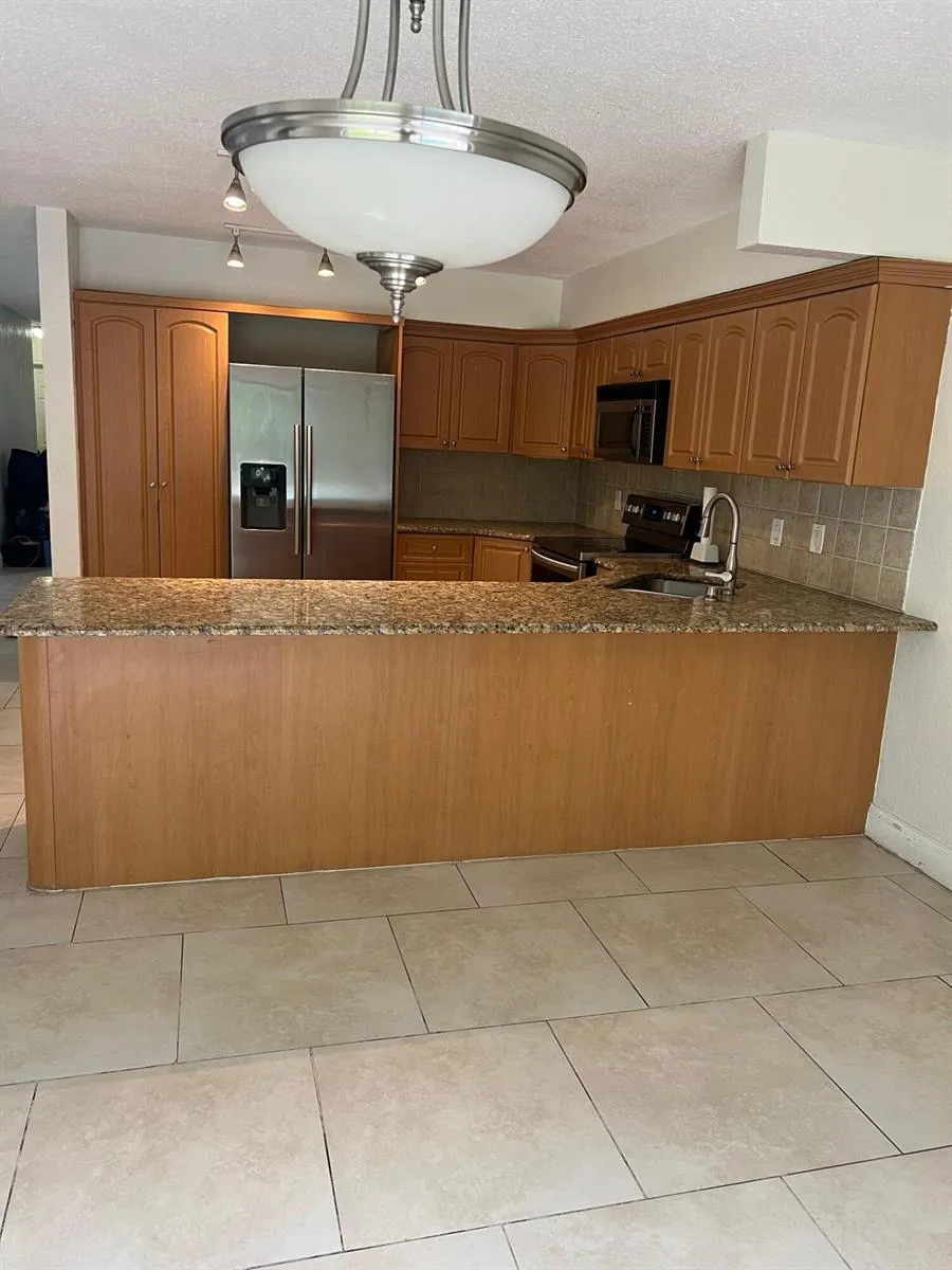 8586 NW 23rd Manor #W Coral Springs, FL 33065