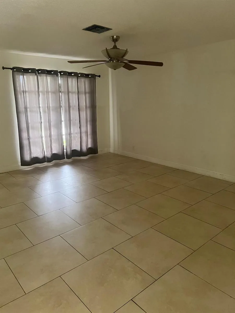 8586 NW 23rd Manor #W Coral Springs, FL 33065