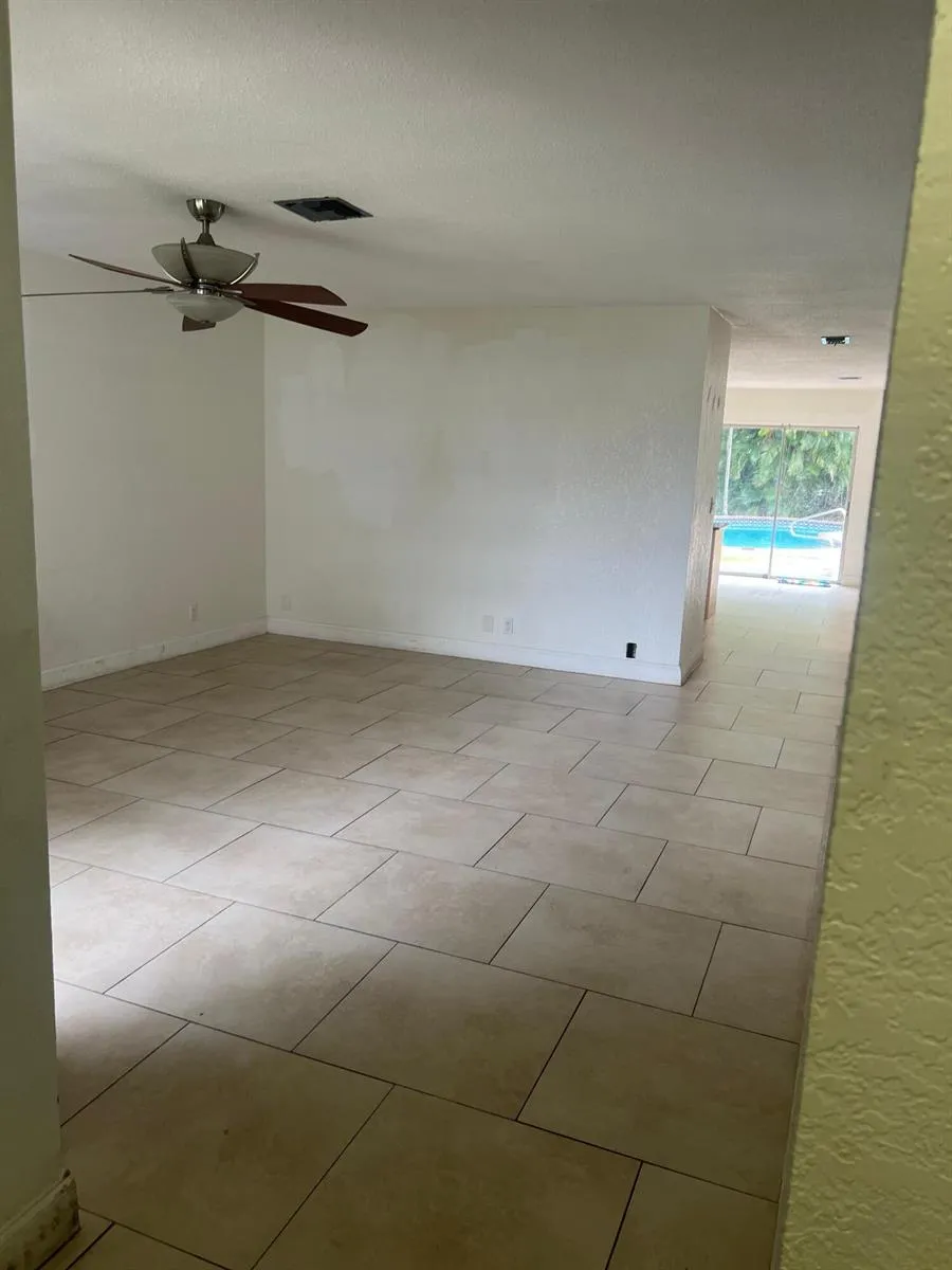 8586 NW 23rd Manor #W Coral Springs, FL 33065