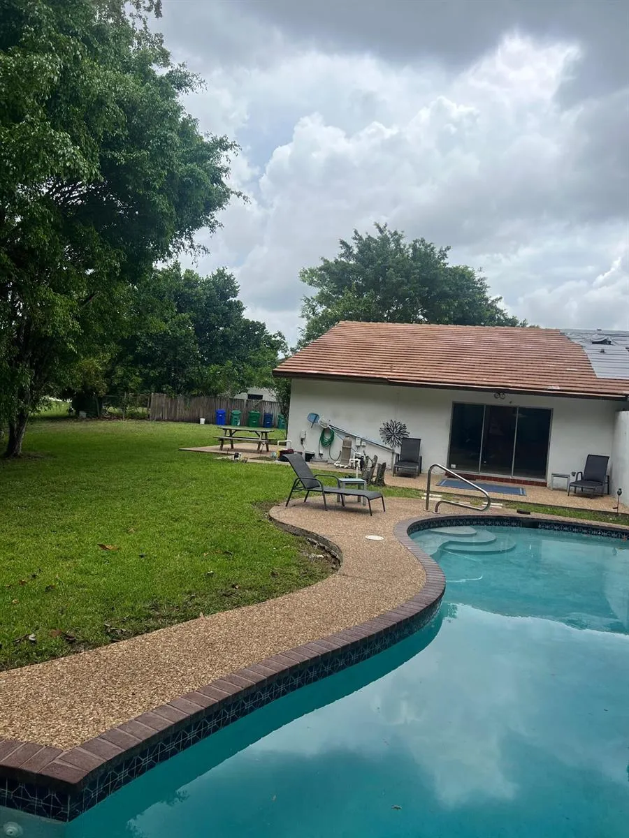 8586 NW 23rd Manor #W Coral Springs, FL 33065