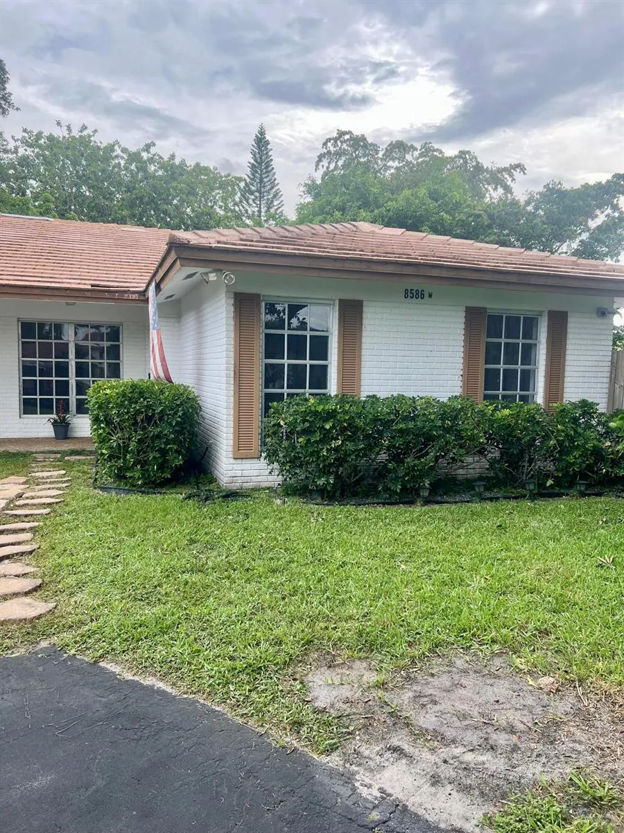 8586 NW 23rd Manor #W Coral Springs, FL 33065