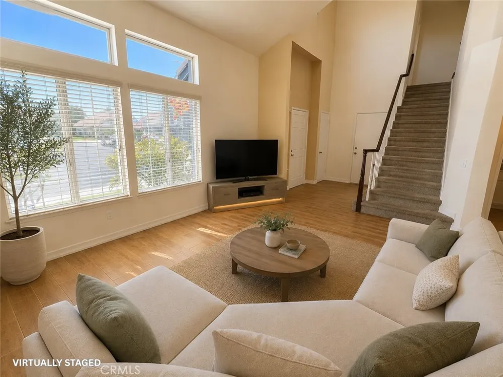 16121 Olivemill La Mirada, CA 90638
