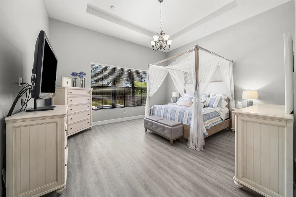 6304 Vireo Court Lake Worth, FL 33463