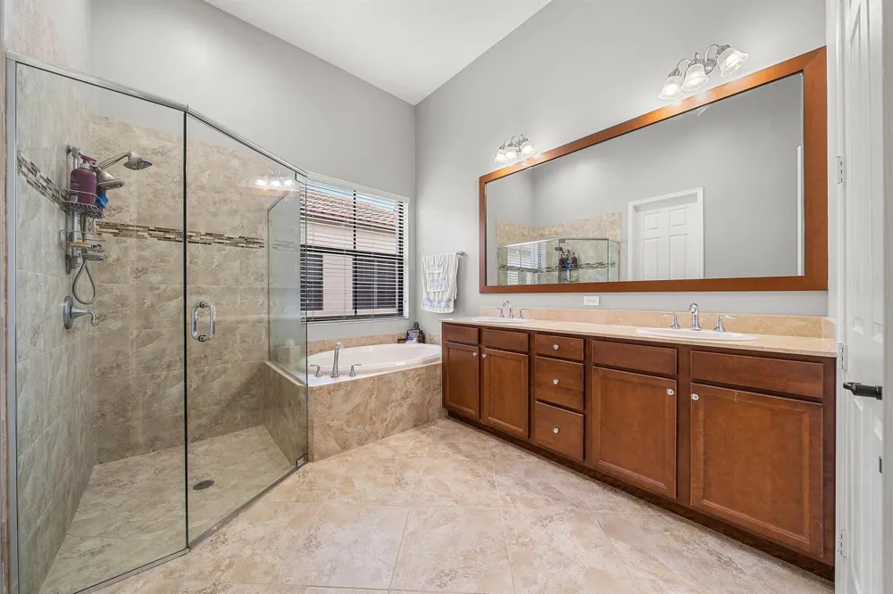 6304 Vireo Court Lake Worth, FL 33463