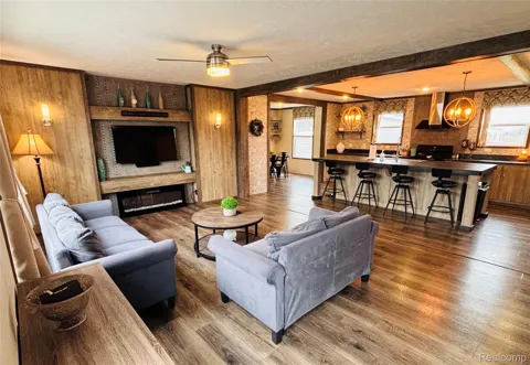37886 Wolcott Lane