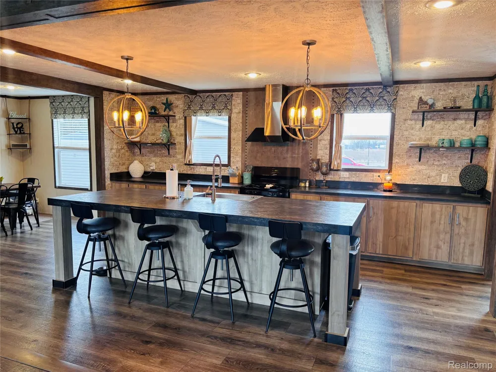 37886 Wolcott Lane New Haven Village, MI 48048