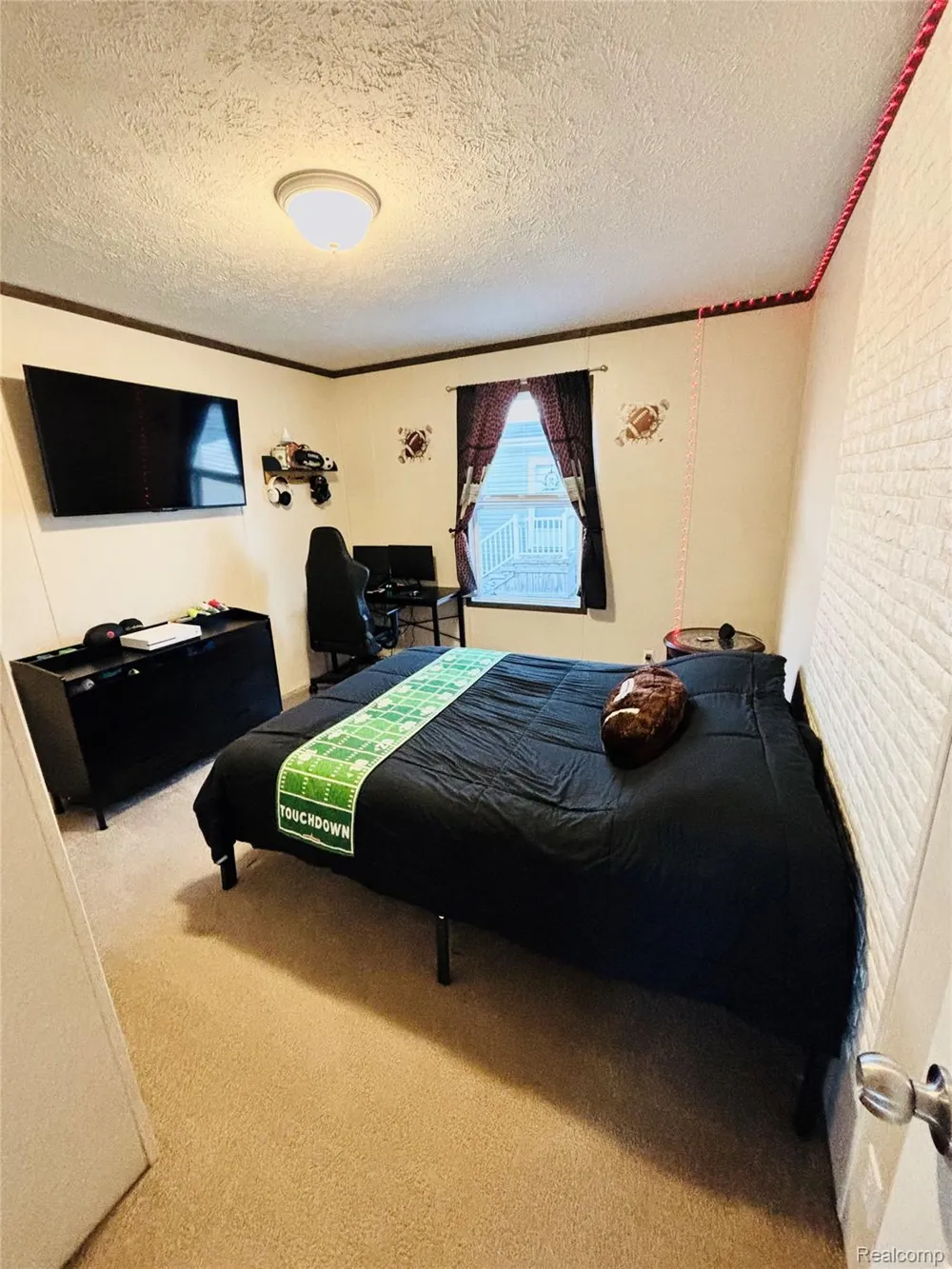 37886 Wolcott Lane New Haven Village, MI 48048
