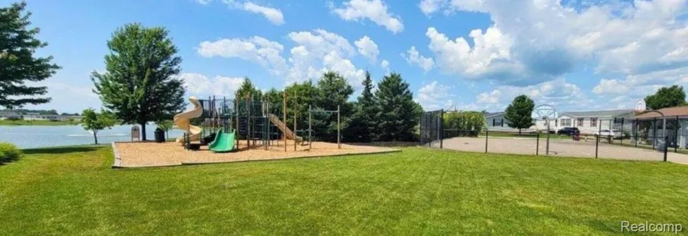 37886 Wolcott Lane New Haven Village, MI 48048