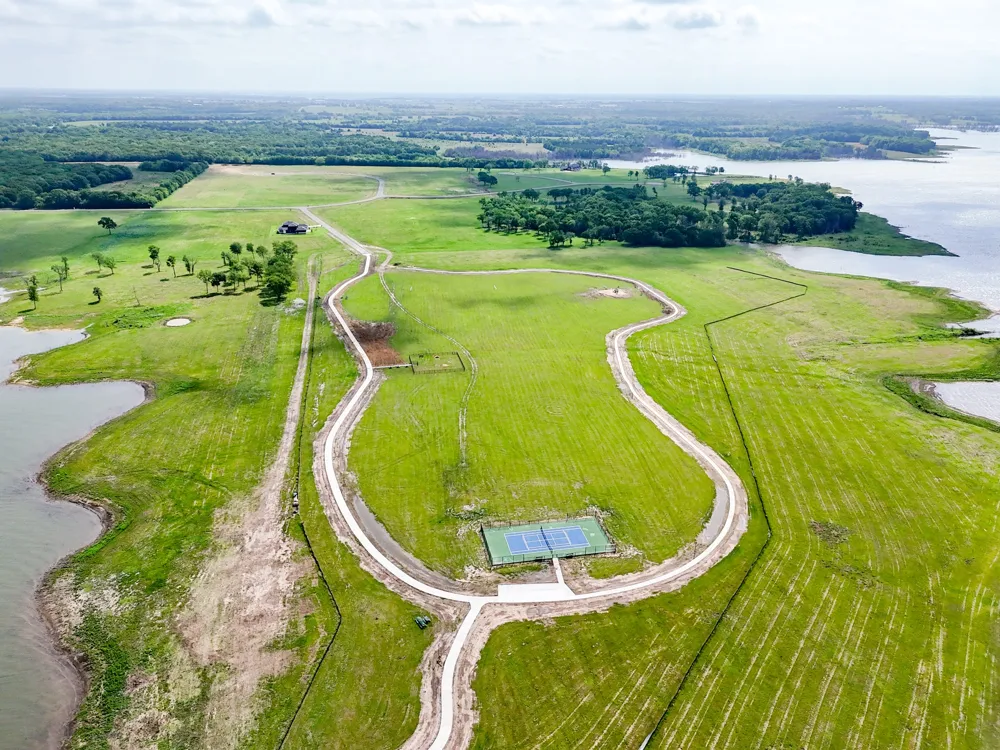 680 Peninsula Drive Honey Grove, TX 75446