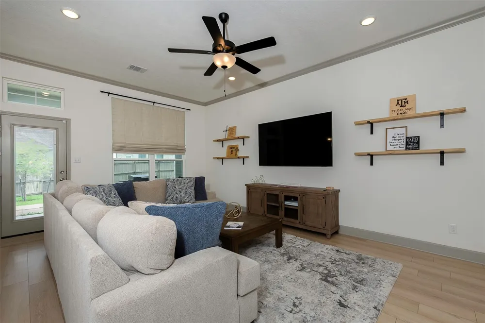 4309 Appalachian Trail Bryan, TX 77802