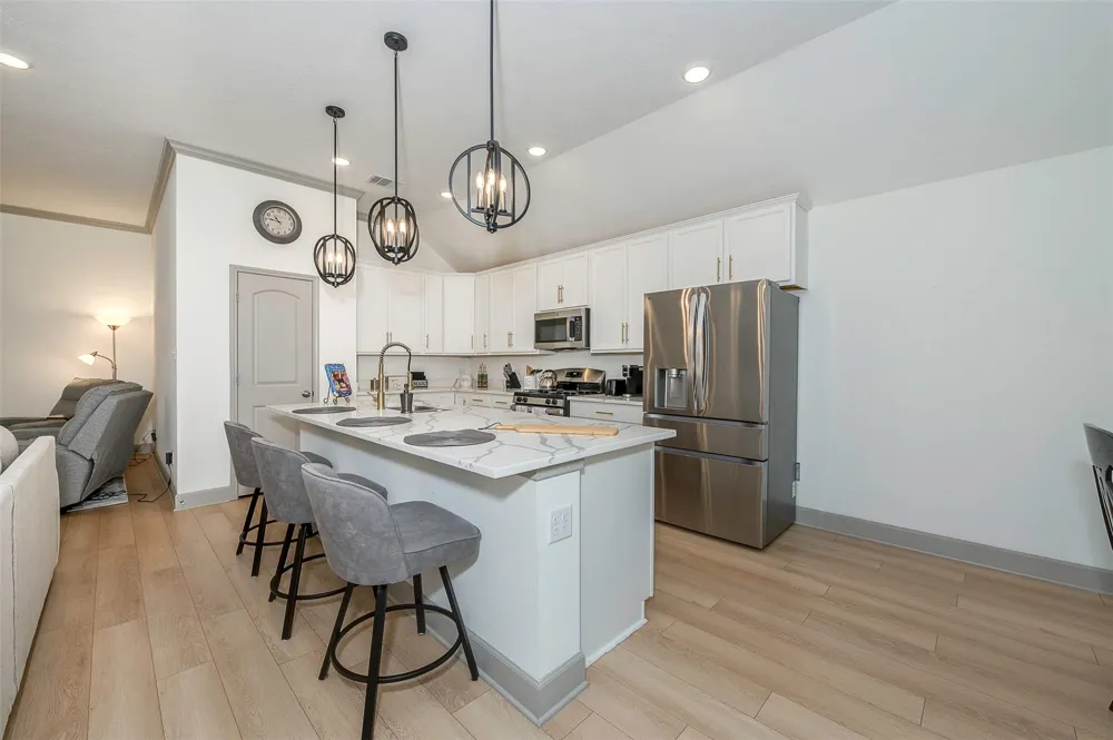 4309 Appalachian Trail Bryan, TX 77802