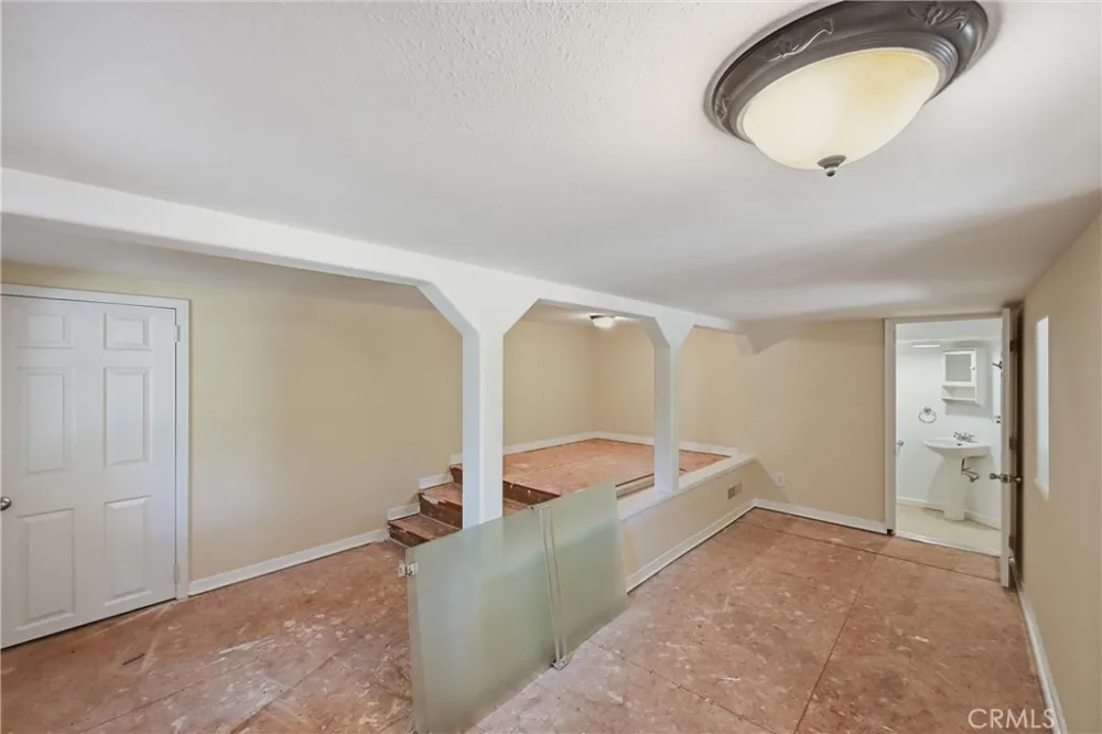 18120 Shore Hidden Valley Lake, CA 95467