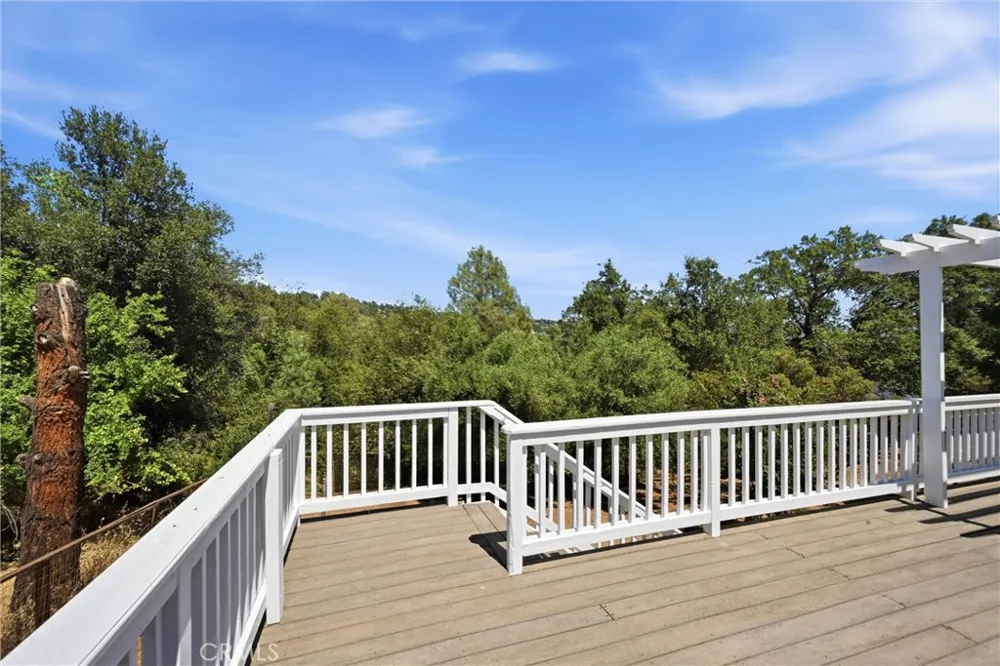 18120 Shore Hidden Valley Lake, CA 95467