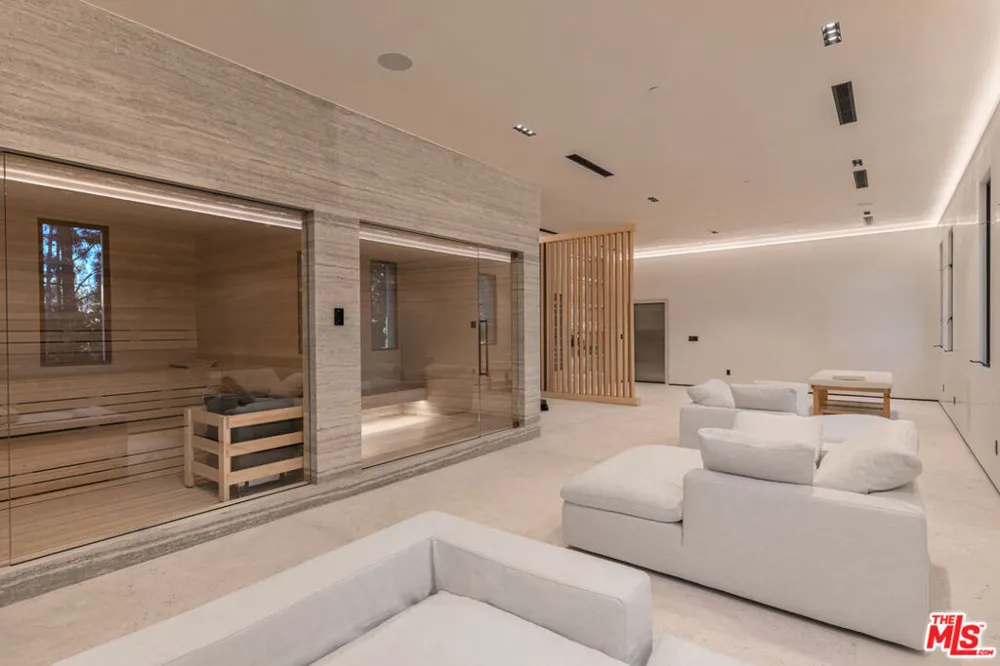 13058 Rivers Road Los Angeles, CA 90049