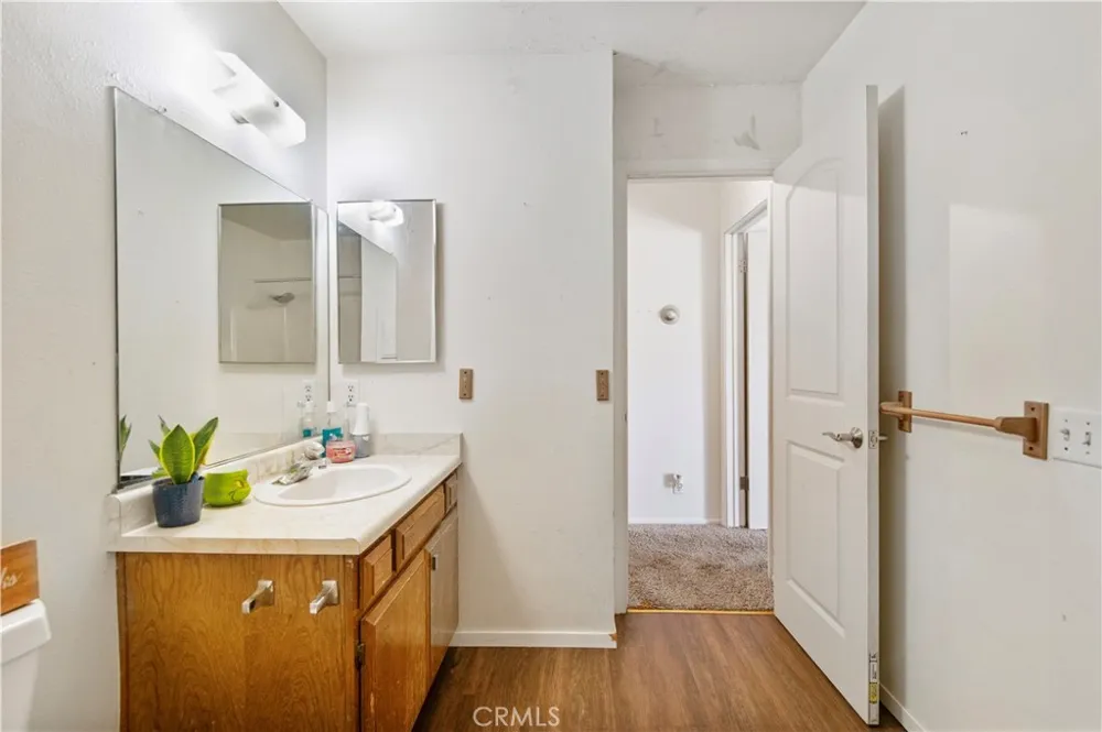 1109 W Cypress Lompoc, CA 93436