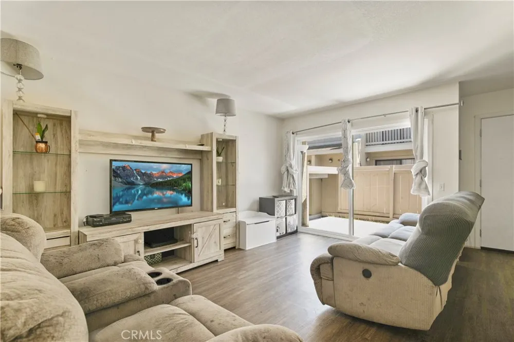 1109 W Cypress Lompoc, CA 93436