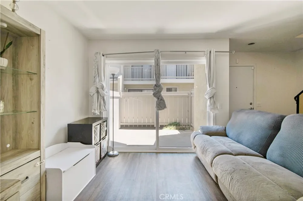 1109 W Cypress Lompoc, CA 93436