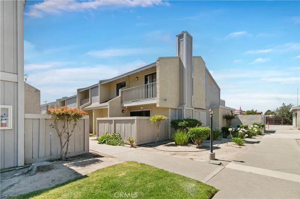 1109 W Cypress Lompoc, CA 93436