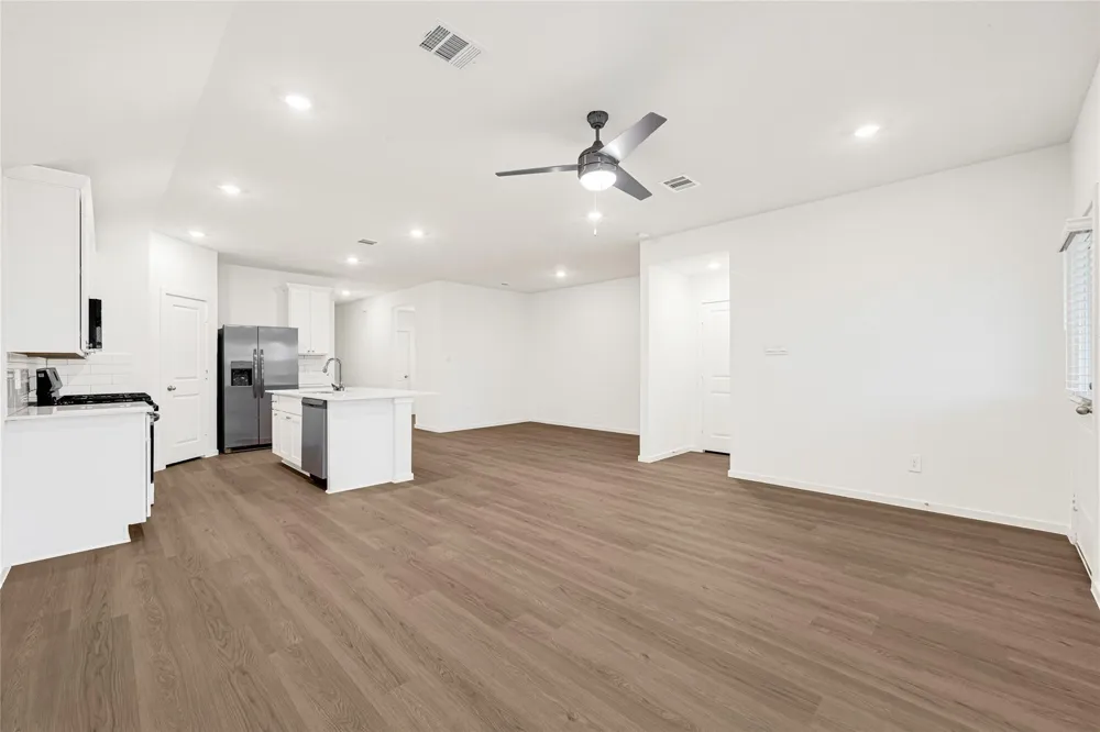 9114 Sunset Marina Way Iowa Colony, TX 77583