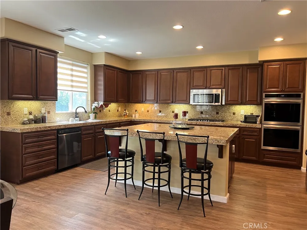 6480 Acey St. Eastvale, CA 92880