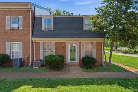 323 Forest Park Rd #7-5