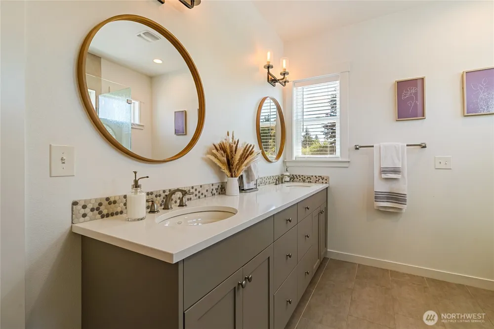 814 Rye Ct. Lynden, WA 98264