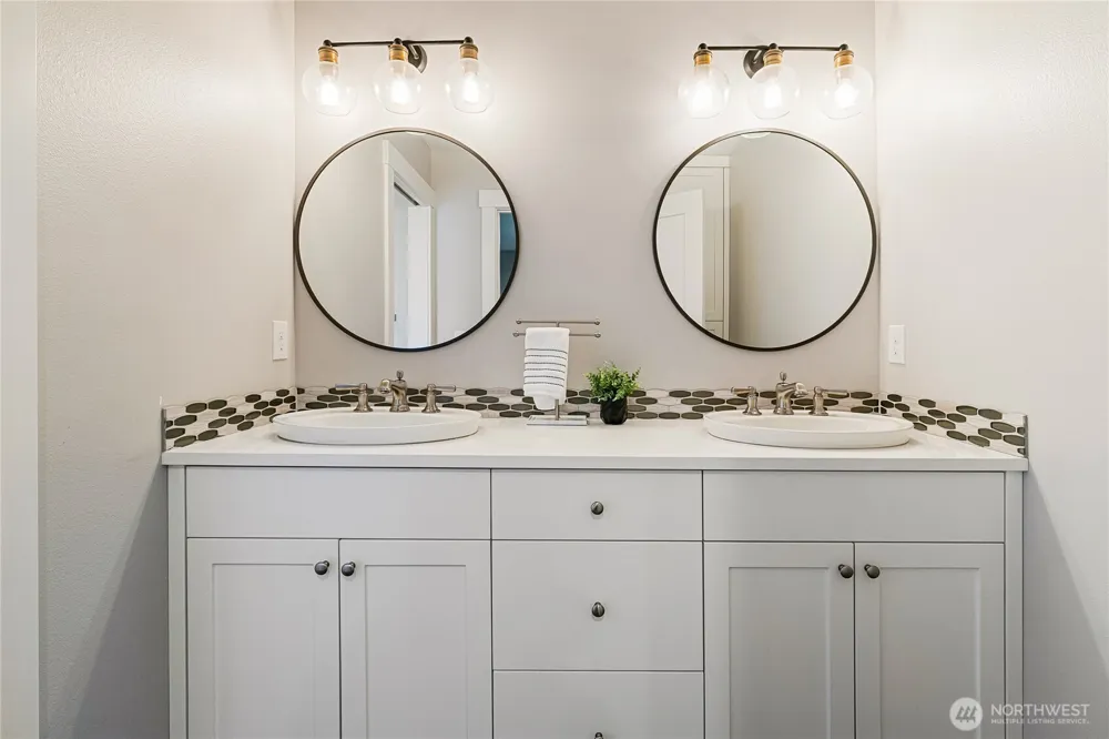 814 Rye Ct. Lynden, WA 98264