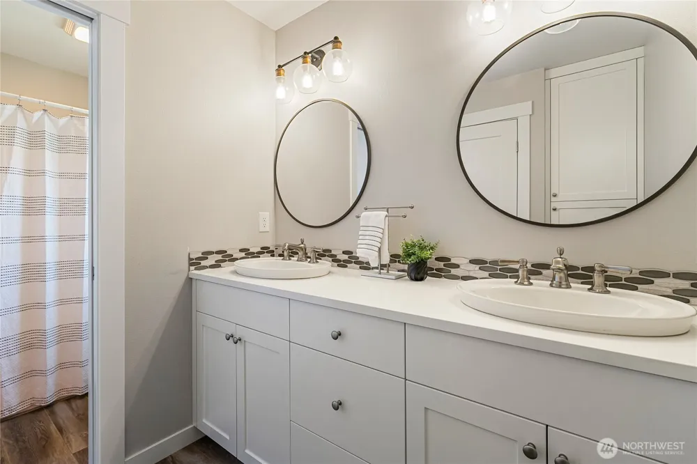 814 Rye Ct. Lynden, WA 98264