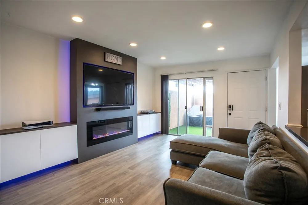 2700 Brea Boulevard #38 Fullerton, CA 92835