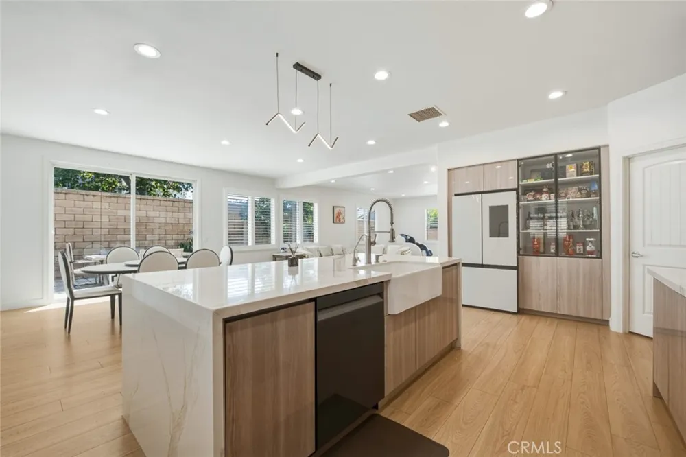 1018 Smiderle Loop Ontario, CA 91764