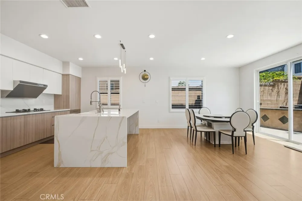1018 Smiderle Loop Ontario, CA 91764